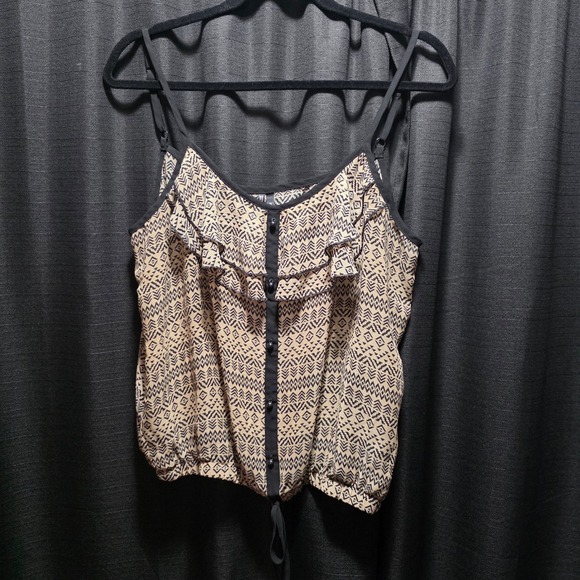 Maurices Tops - Maurices Womens Tan Black Dheer Geometric Tribal Ruffle Cami Bubble Hem Top SZ L